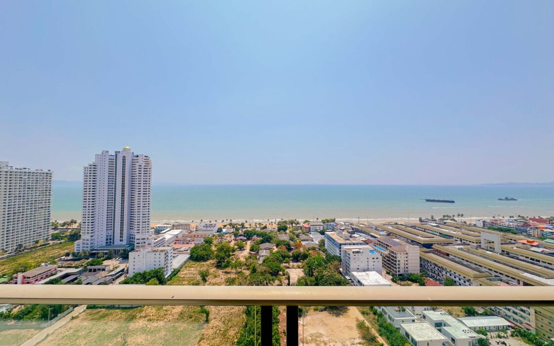 The Riviera Jomtien | 2 Bedrooms, 2 Bathrooms | Corner Unit | 75 SQ.M.