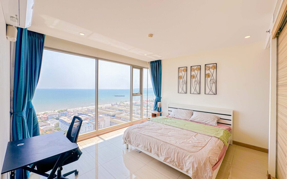 The Riviera Jomtien | 2 Bedrooms, 2 Bathrooms | Corner Unit | 75 SQ.M.
