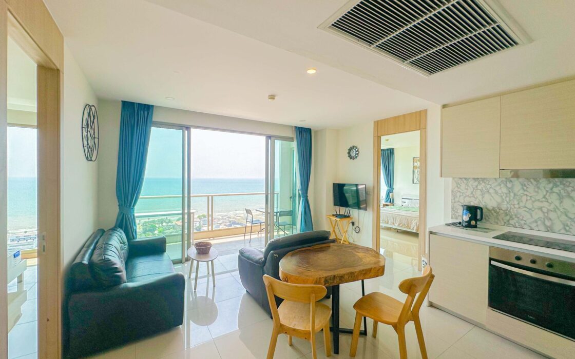 The Riviera Jomtien | 2 Bedrooms, 2 Bathrooms | Corner Unit | 75 SQ.M.