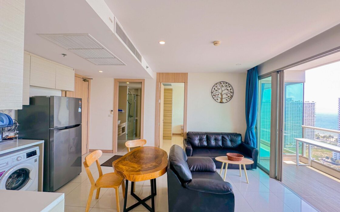 The Riviera Jomtien | 2 Bedrooms, 2 Bathrooms | Corner Unit | 75 SQ.M.