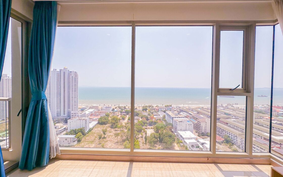 The Riviera Jomtien | 2 Bedrooms, 2 Bathrooms | Corner Unit | 75 SQ.M.
