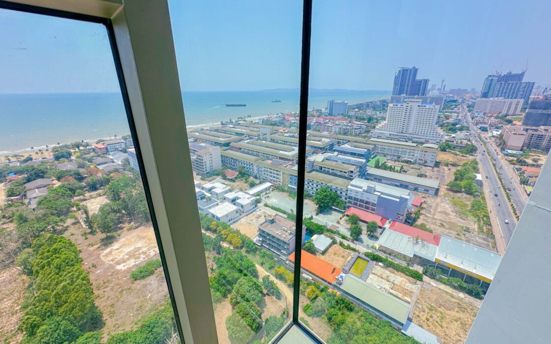 The Riviera Jomtien | 2 Bedrooms, 2 Bathrooms | Corner Unit | 75 SQ.M.