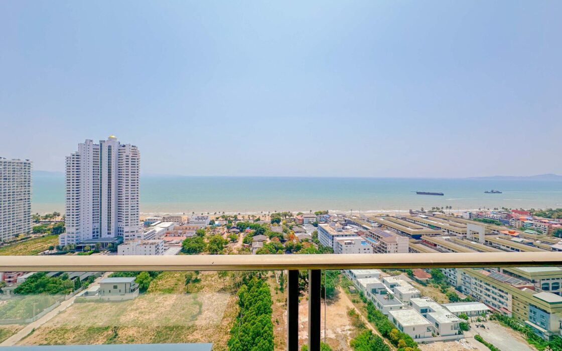The Riviera Jomtien | 2 Bedrooms, 2 Bathrooms | Corner Unit | 75 SQ.M.