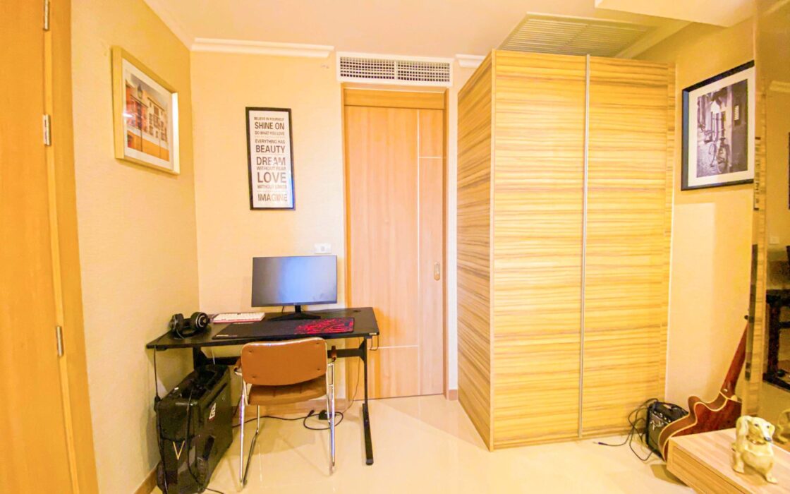 The Riviera Jomtien | 2 Bedrooms, 2 Bathrooms | Corner Unit | 85 SQ.M.