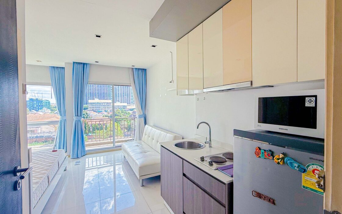 Gallery condo For Sale !! ,Studio size 26.26 sqm. , Foreigner Quota , on 7th floor , Ready to move in