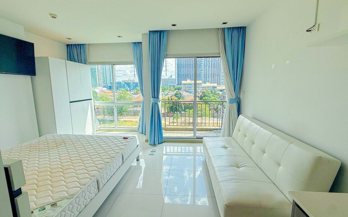 Gallery condo For Sale !! ,Studio size 26.26 sqm. , Foreigner Quota , on 7th floor , Ready to move in