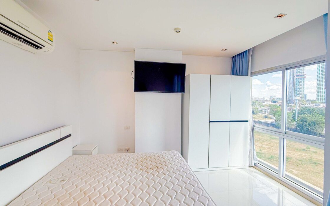 Gallery condo For Sale !! ,Studio size 26.26 sqm. , Foreigner Quota , on 7th floor , Ready to move in