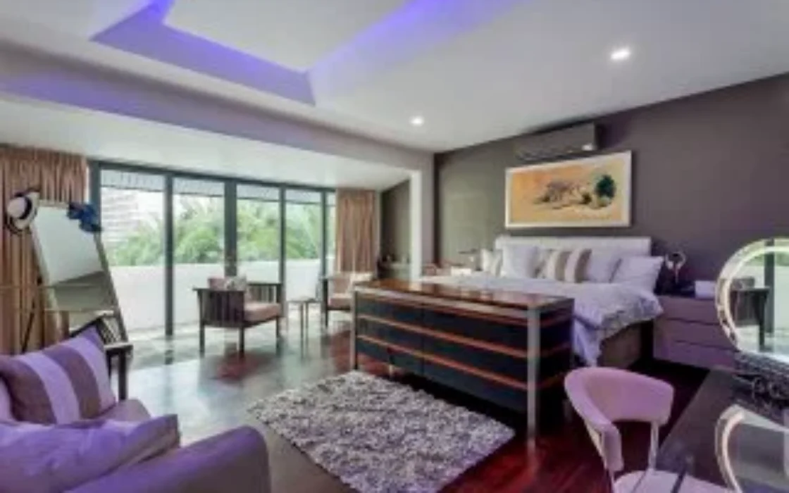 Luxury Pool Villa in Pratnumnak