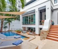 Luxury Pool Villa in Pratnumnak
