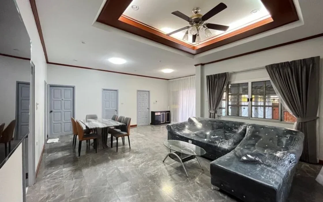 Luxury Pool Villa in Jomtien – Newly Renovated
