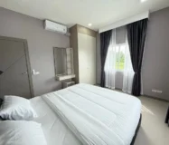 Luxury Pool Villa in Pattaya – Prime Location