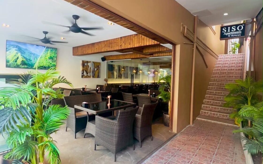 Café & Restaurant in Prime Tourist Location Pratumnak Soi 5  with on-site accommodation.